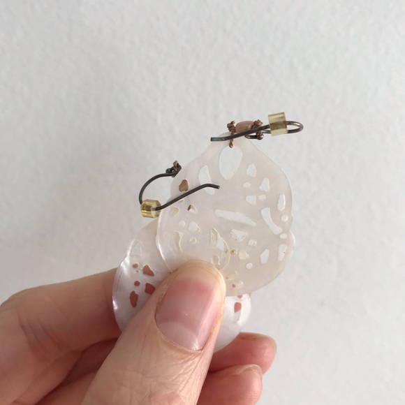Carved Iridescent white Earrings - Picture 4 of 4
